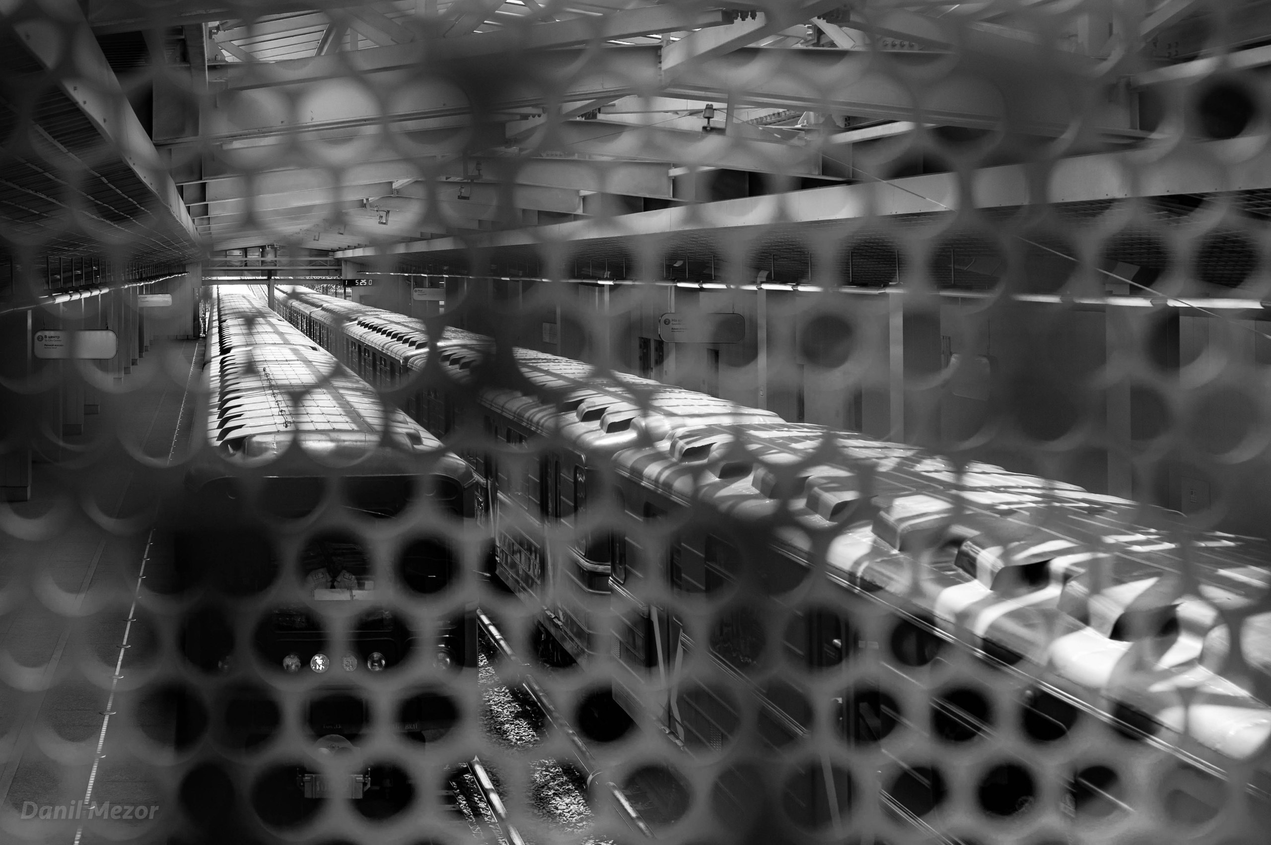 Cities photograph by Danil Zanozin (Untitled)