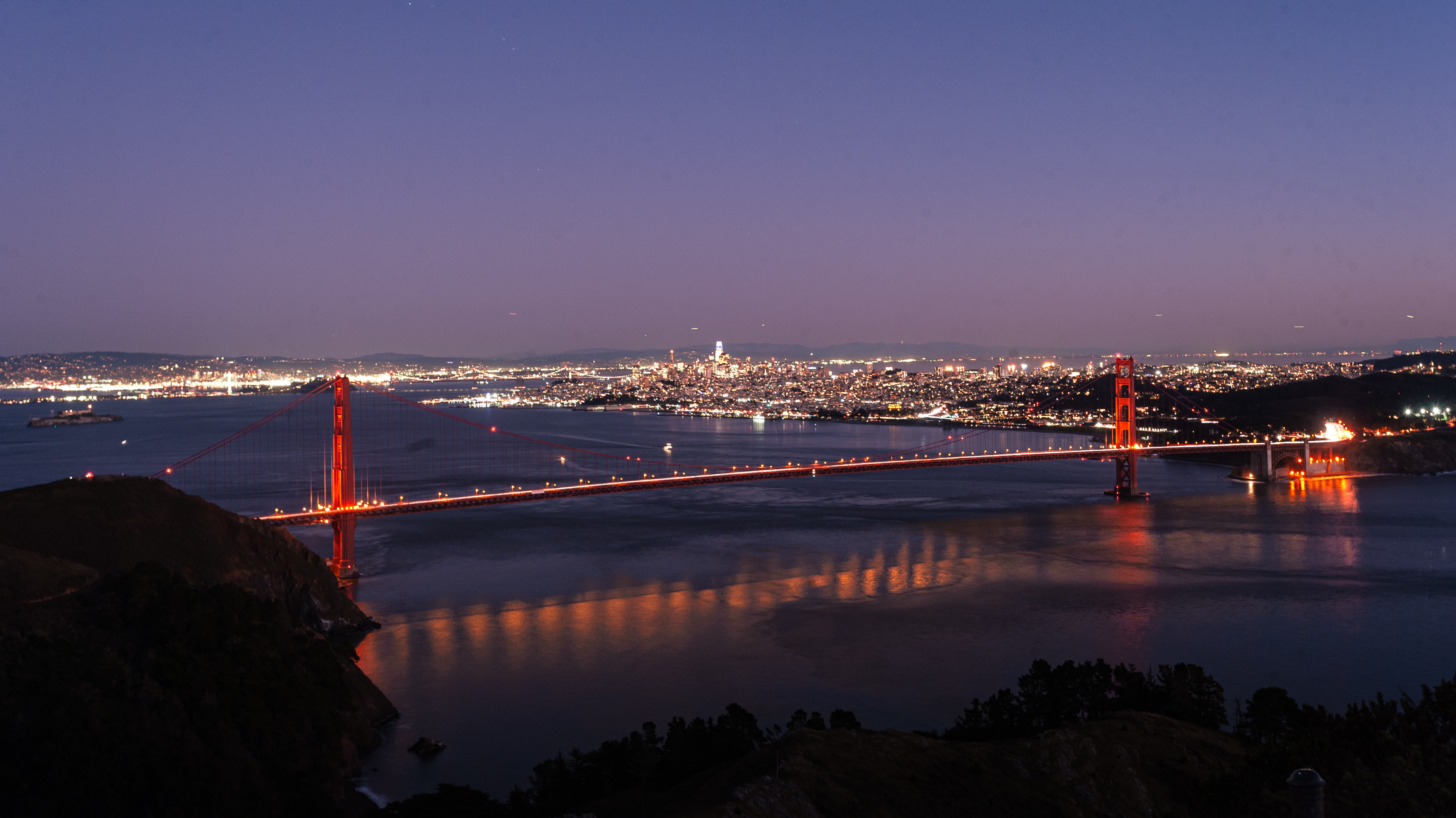 Cities photograph by Danil Zanozin (AC16368)